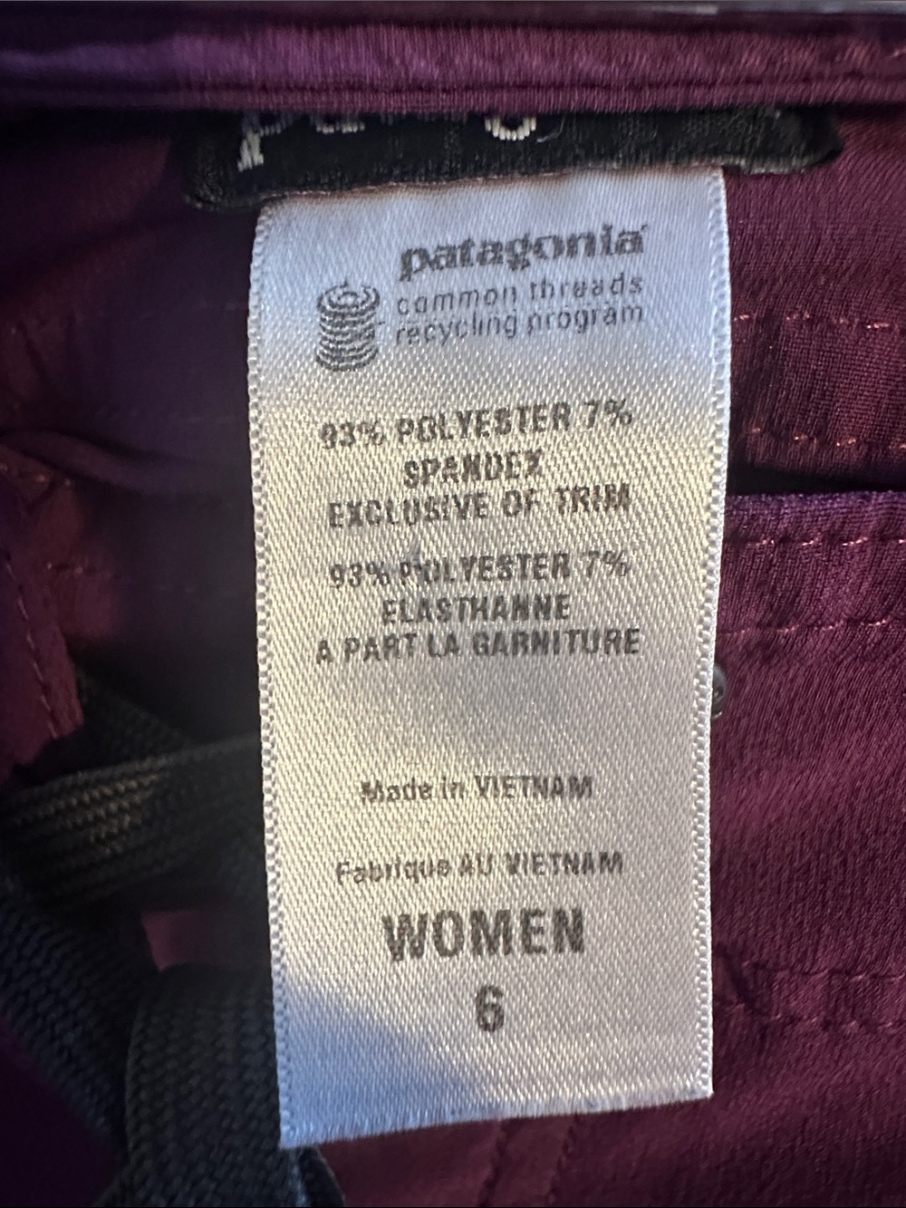 Patagonia Purple women’s Shorts with Drawstring - Picture 2 of 9